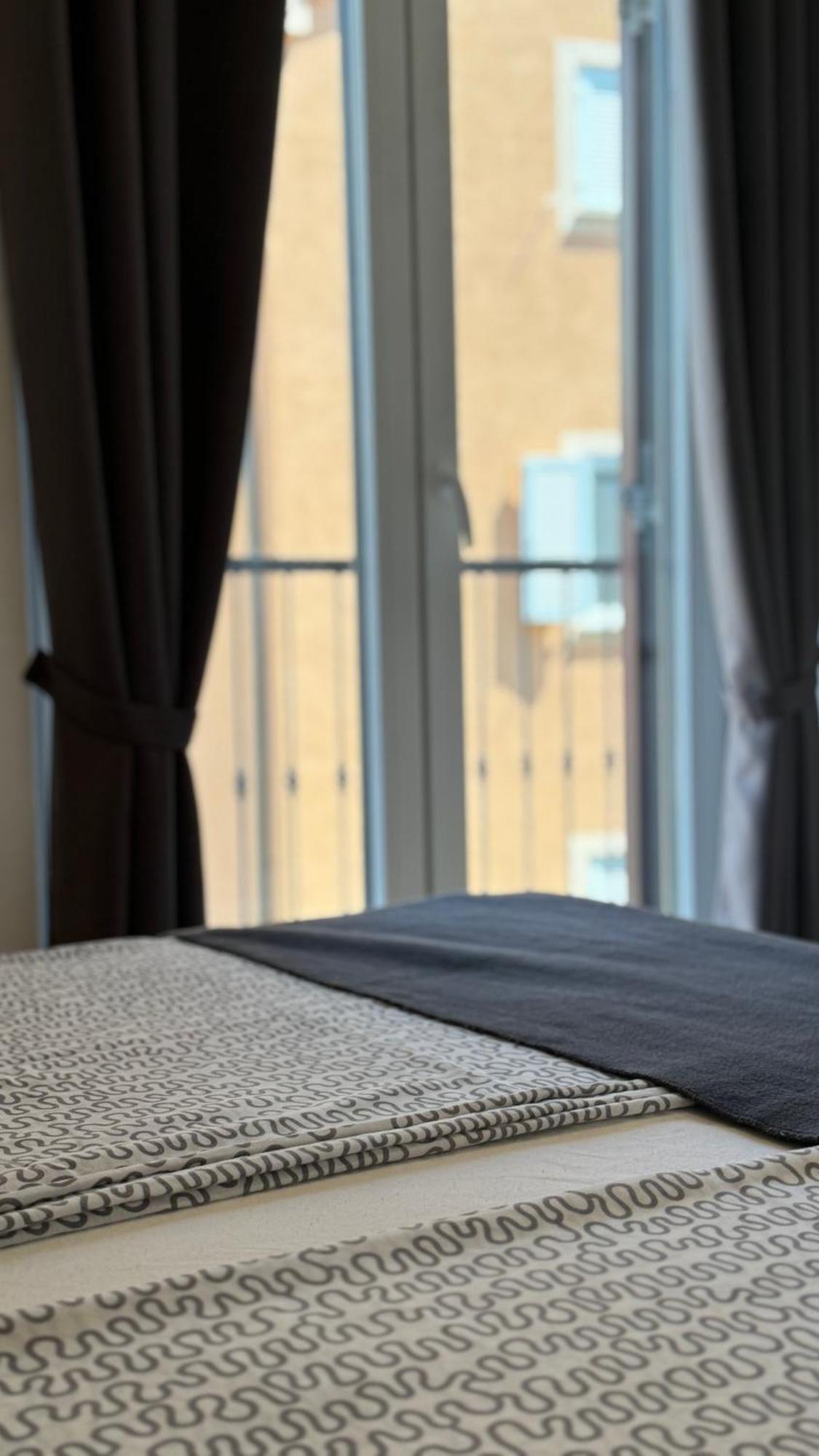 Apartments Ein Haus In Der Sonne مالينسكا المظهر الخارجي الصورة